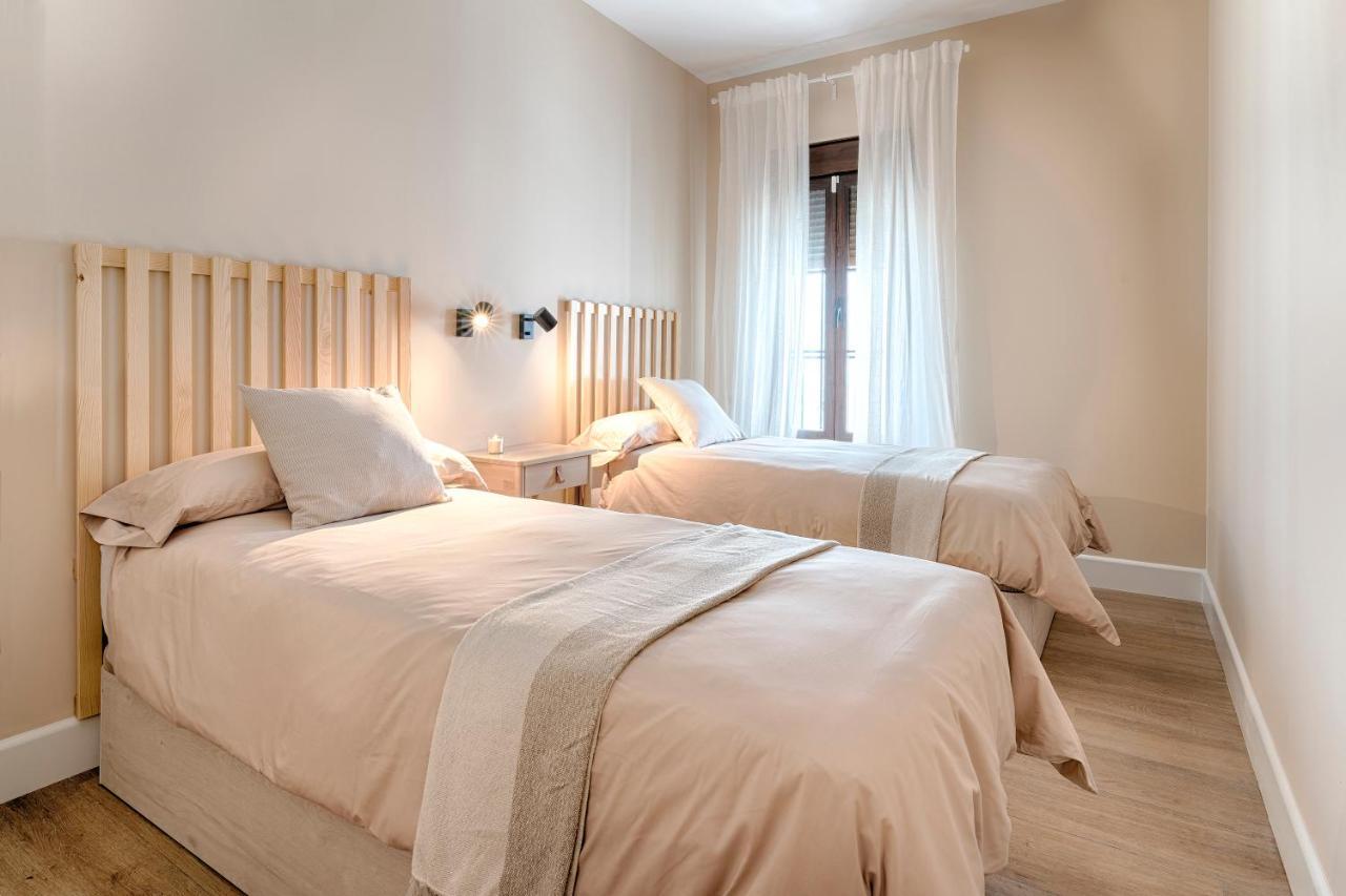 Apartamentos Turisticos Isems Aracena Exteriör bild